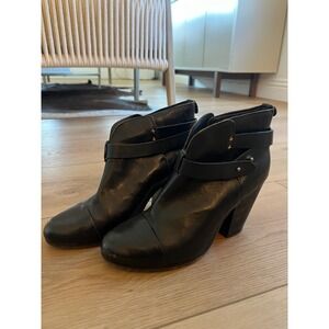 Leather Black Ankle‎ Boots Women's 39.5 Heels Buckle Booties Chic